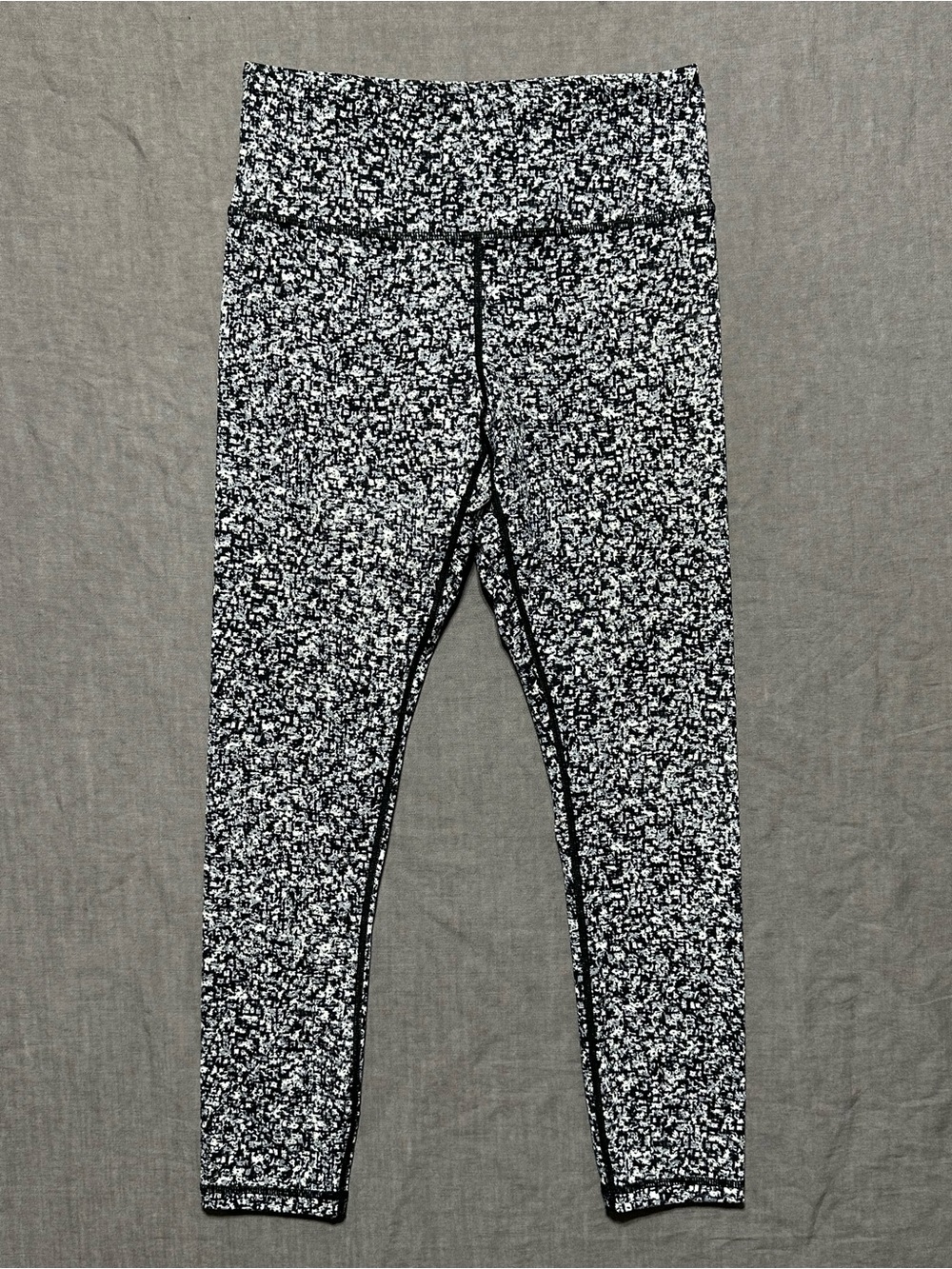 Zyia Active Speckled Black & White Performance Leggings